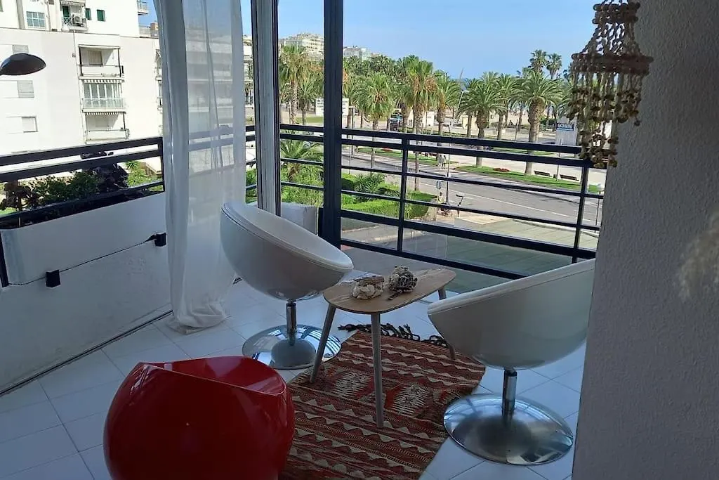 Precioso Apartamento Primera Linea De Playa Salou 0*,