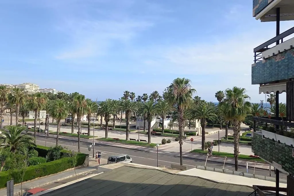 Precioso Apartamento Primera Linea De Playa Salou 0*,  Spain