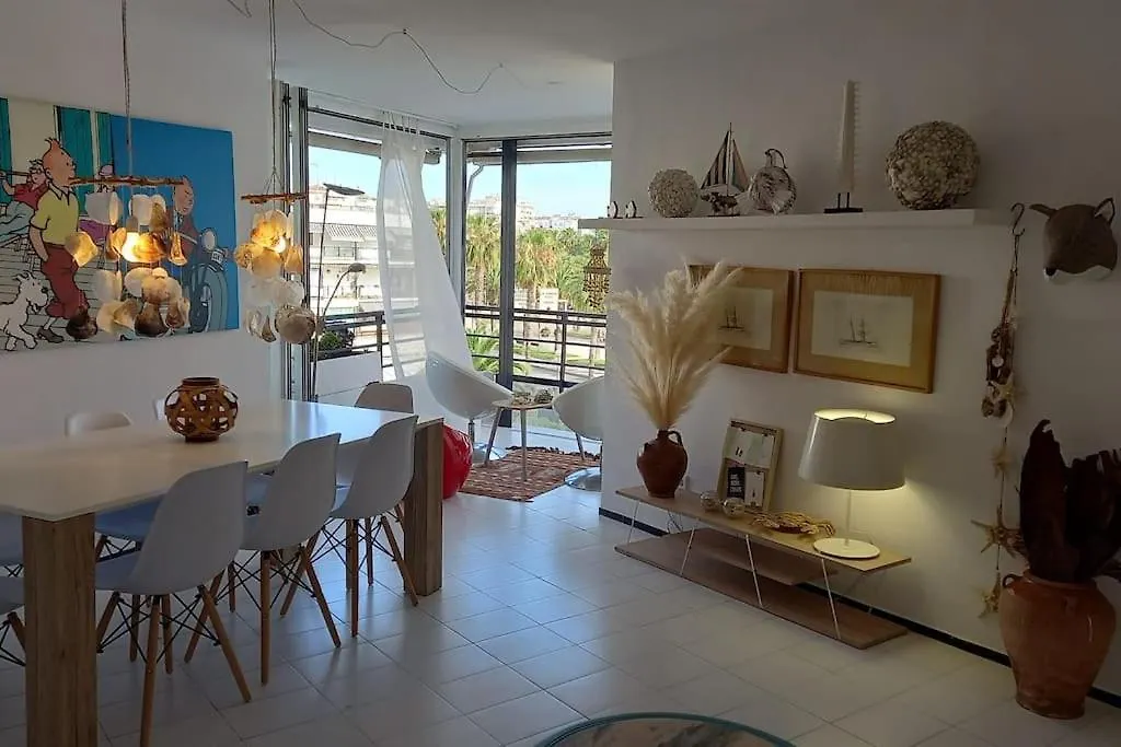 Precioso Apartamento Primera Linea De Playa Salou